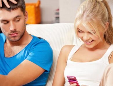 Як запитати хлопця про його минулі стосунки так, щоб він не образився?